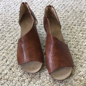 NWT brown leather wedge